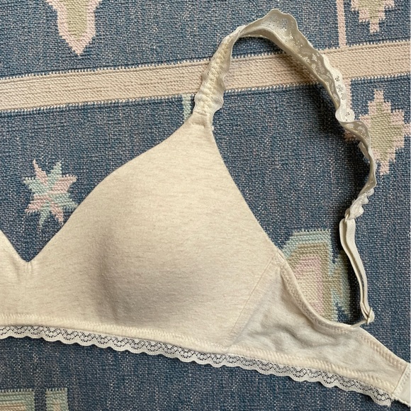Aeries 32D cream/beige bra with lace details - Picture 5 of 6